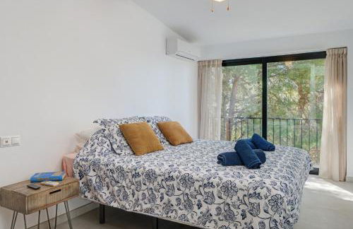 La Escala - 6 bedroom villa with pool - Photo 8