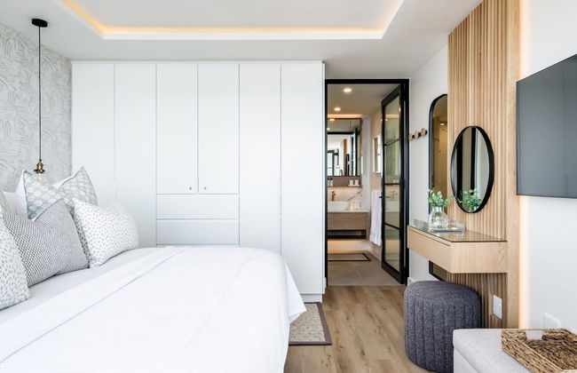 Magical Apartment w Uninterrupted Ocean Views Mouille Views - Photo 48