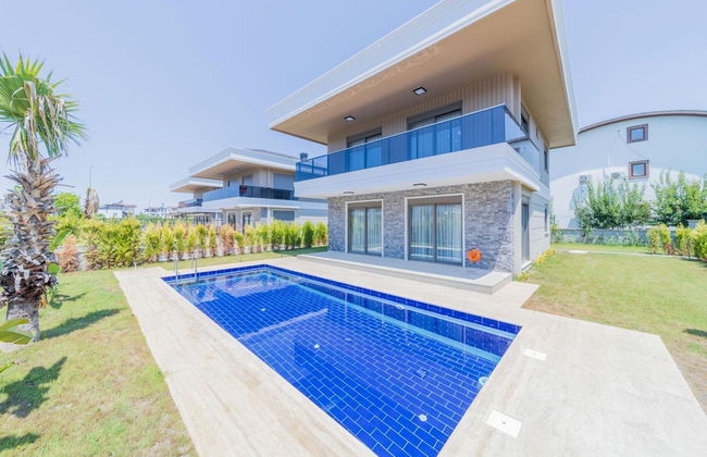 Flat w Pool and Balcony 10 min to Beach in Serik - Foto 1