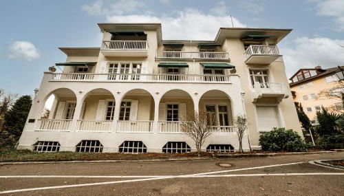 Villa Hedwig - Schwarzwald Apartments mit Thermalbad-Nähe & Balkon mit Bergblick - Foto 4