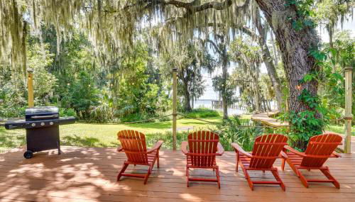 Little Lake George Hideaway with Furnished Boathouse - Foto 3