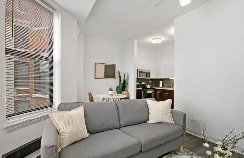 1BR Modern Apartment in Chicago - Del Prado 811 - Photo 12