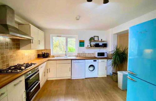 Bungalow, mountain and sea views parking - Foto 4