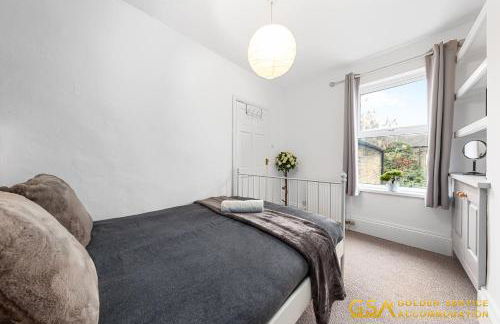 Stylist and Cosy 3 Bed House Leytonstone Sleeps 7 - Foto 41