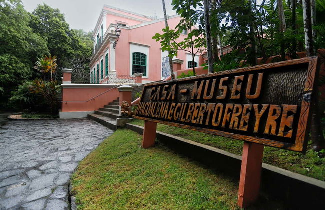 Gilberto Freyre Foundation Guided Tour - Foto 6