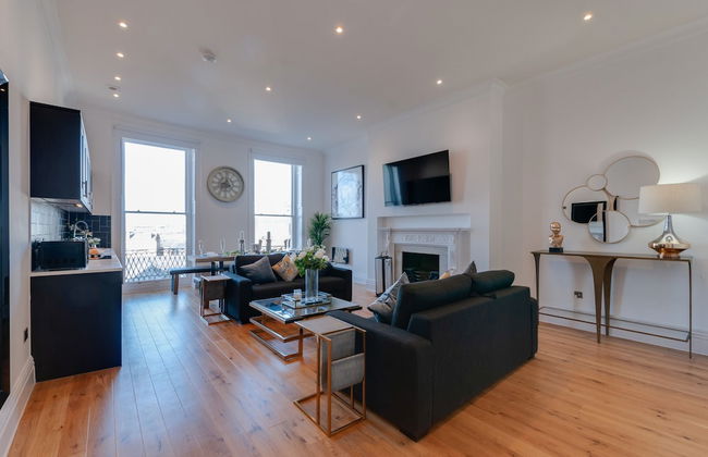 80 by Elite - Photo 72