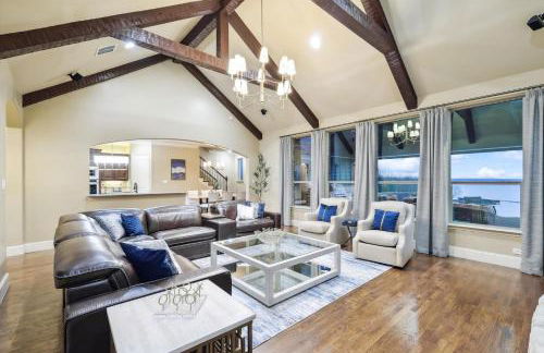 Lakefront Mansion with Pool and Cinema - Foto 4