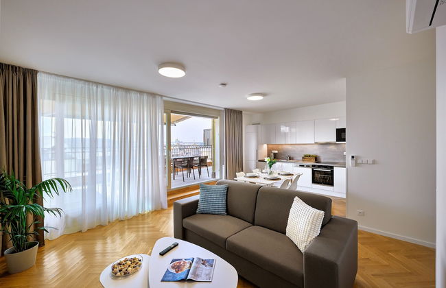 DownTown Suites Rubesova - Foto 1