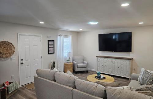 Cozy New Const. Ranch Near Park - Foto 8