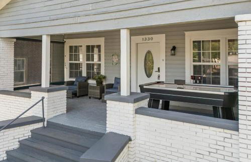 Bungalow Retreat! - Photo 17