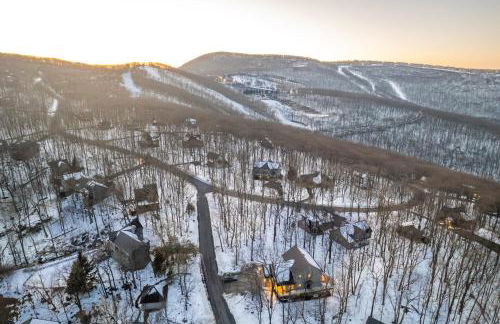 Spacious Family Retreat-Hot tub & Game Room - Foto 47