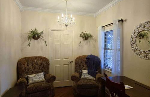 Peaceful Stay Near Biloxi Coast | 3 beds, 1 bath - Foto 35