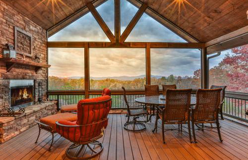 EAGLES CREST - Long Range Layered Mountain Views in peaceful neighborhood! - Foto 6