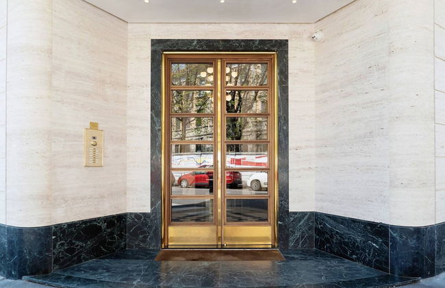 Design Apartment near City Center - Photo 11