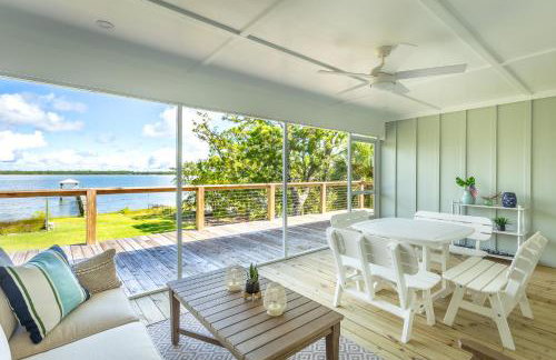 Sea La Vie-Brand New Dock Home on the Bay - Foto 30