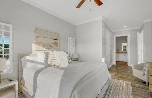 Mallard Pointe Unit 200- Luxury Condo- Conveniently Located! - Foto 25