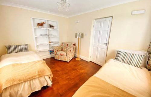 Charming Countryside Retreat Fast Wifi - Photo 31