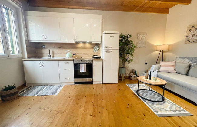 Vilia Port House- Corfu Centre - Photo 9