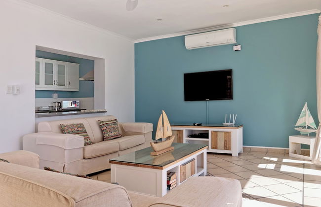 Harbour Views - Photo 11