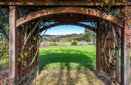 Serenity With Hot Tub And Wine Tastings Included - Foto 16