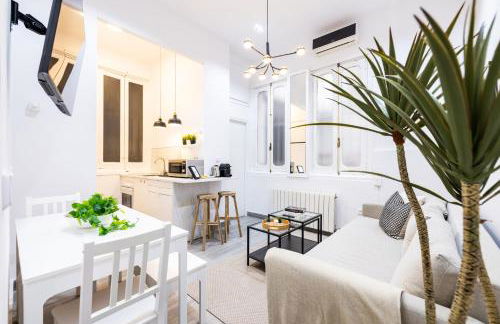 Ubicación inmejorable: 5 minutos del Retiro, WiZink Center, Puerta de Alcala, Goya, Serrano, Velazquez más. - Photo 1