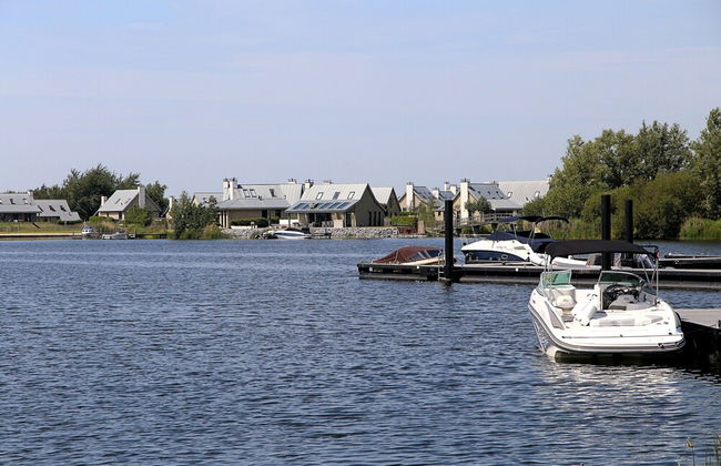 Villa Oesterdam Sleeps 12 Persons - Foto 10