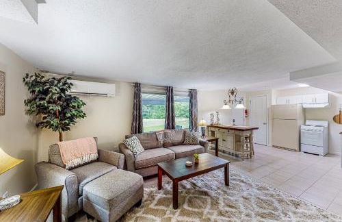 River Access! Couples Retreat on Working Homestead - Foto 4