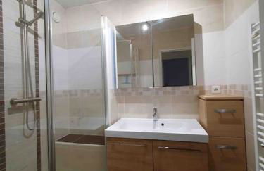 F3 avec balcon 5 min gare SQY et Parking gratuit - Foto 10