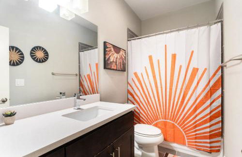 Upstay Entertainment Hub w Games & Outdoor Firepit - Foto 14