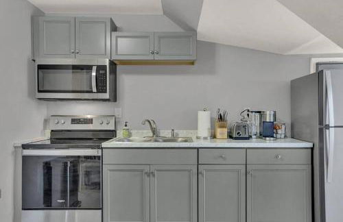 Suites on Seneca - Gorgeous One Bedroom Apartment - Foto 11