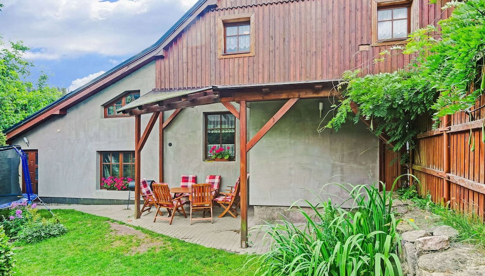 Mountain Home With Garden - Foto 1, Imagen principal