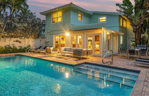 Steps to Beach, Pool, Backyard Oasis, Game Room - Foto 1