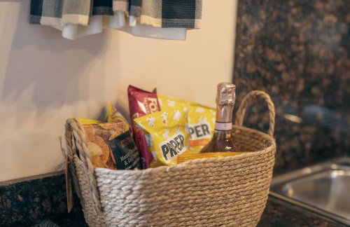 The Old Mill at Barnacre - Cosy cottage with private hot tub & pool access - Foto 28