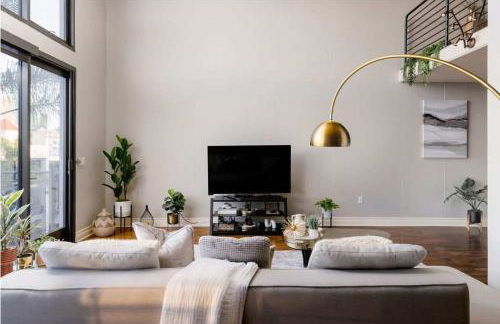 Upscale Modern Spacious Loft in Little Italy - Foto 13