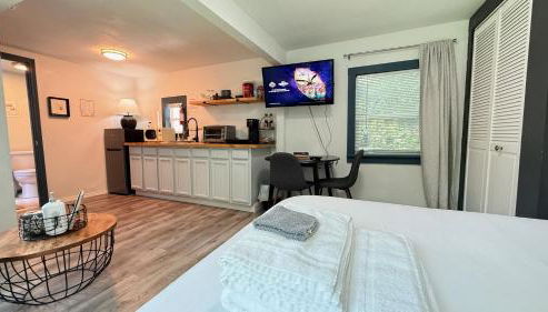 1BR Apt 8 min Integris Monthly 20 Off #34B - Foto 4