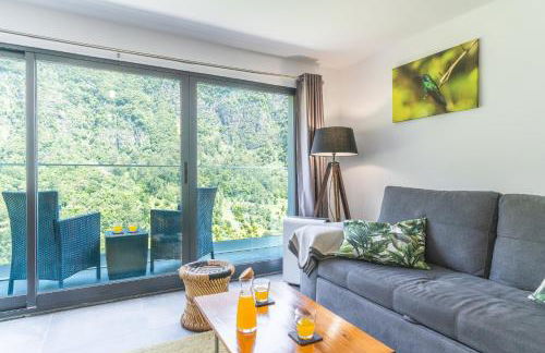 Mystic Mountain by Atlantic Holiday - Foto 10