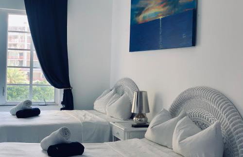 Beachfront Ocean Dr white sand paradise SoBe 311 - Foto 15