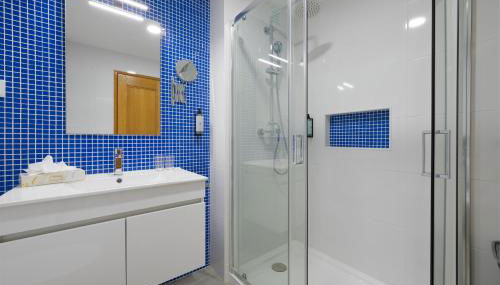 Casa Azul 2 - Senhora da Rocha, Algarve - Foto 3, Shower