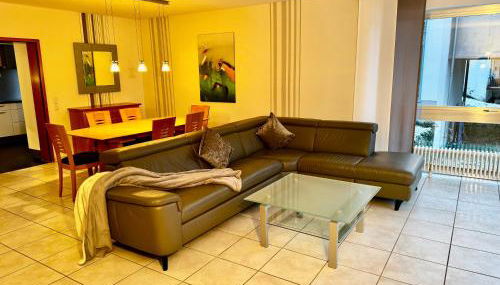 130 qm Apartment mit Garten und Stellplatz - Foto 2