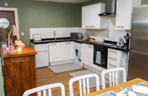 CADeS West Bromwich - Foto 42