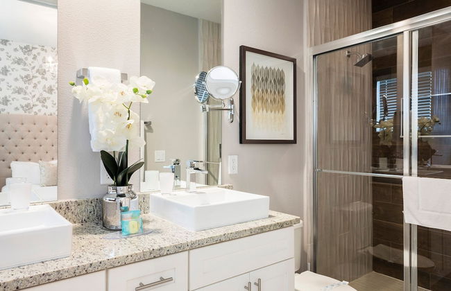 4 BR 4 BA Villa 5min Disney BBQ Hot Tub - Foto 12