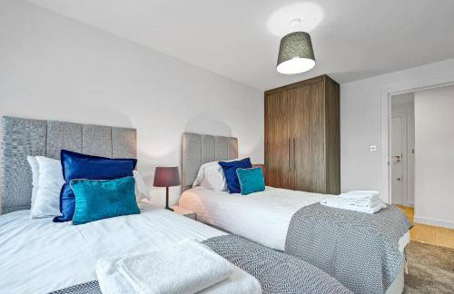 St Martins 2 Bedroom Apartments in Ruislip By 360 Stays - Foto 77