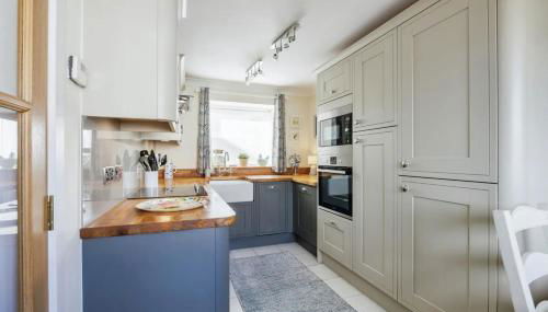 The Place - Photo 2, stove, dishwasher