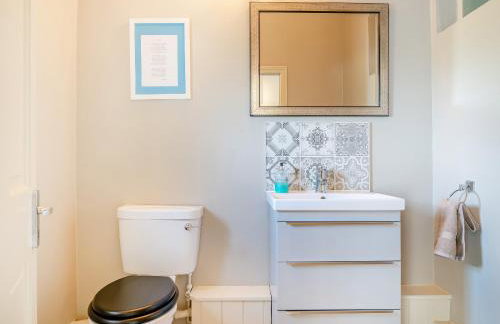 Court Cottage - Photo 19