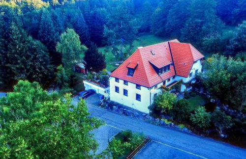 Elegante Ferienwohnung mit Aussenpool Schwarzwald - Foto 57