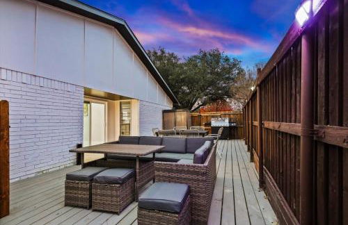 Luxurious 5BR 2BA Holiday Home with Pool, Grill, Sauna & Game Room - Foto 46