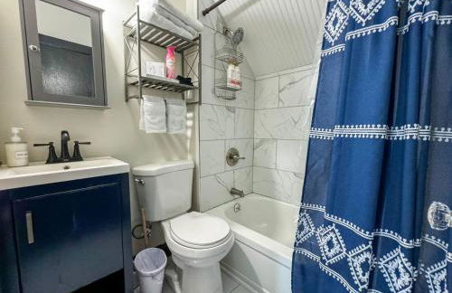 NEW - Mins to Concord & Nashua -Quiet Neighborhood - Foto 16