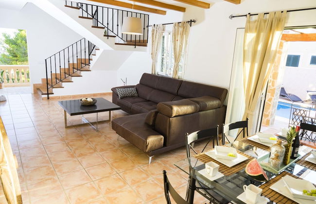 Detached House With Private Pool Near the Beach - Foto 24