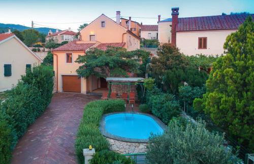 House Polic - Foto 25