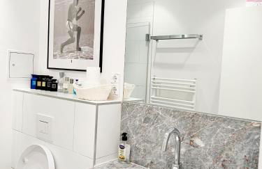 Prime Location Comfort Apartment with Balcony - Foto 13